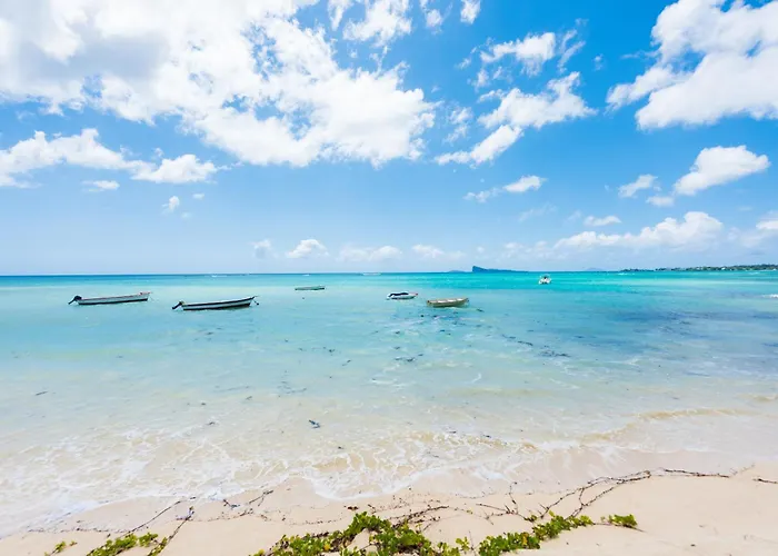 Kisana Residence - Lovely 2 Bedroom Apartment - Pointe Aux Canonniers